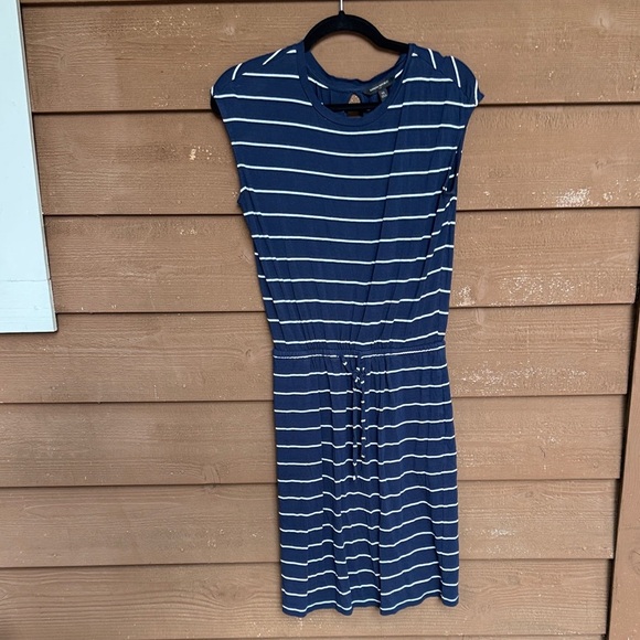 Banana Republic Navy White Striped tank dress drawstring waist, pockets size XS - Picture 1 of 7